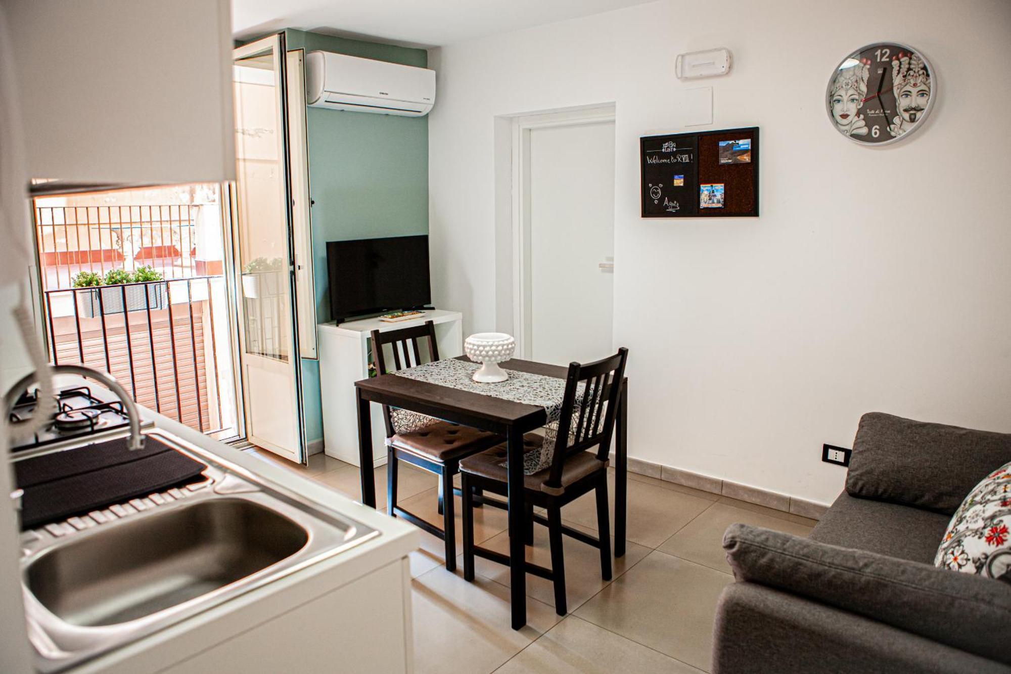 קטאניה Ruggero Settimo - Holiday Houses מראה חיצוני תמונה